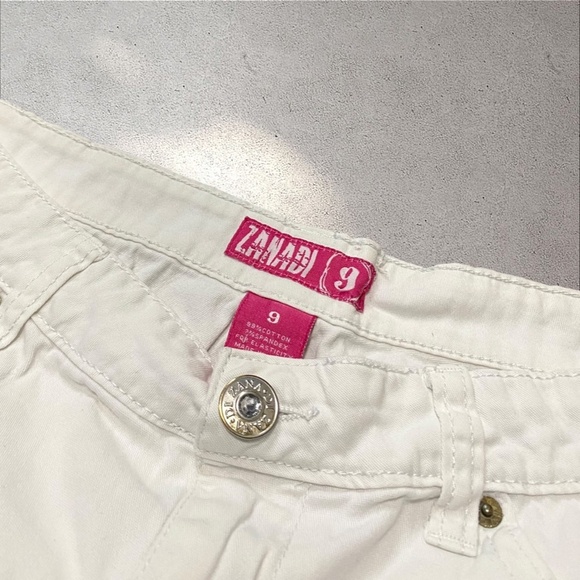 !! SOLD DO NOT BUY !! Zanadi White Low Rise Micro Mini Shorts - Picture 4 of 4